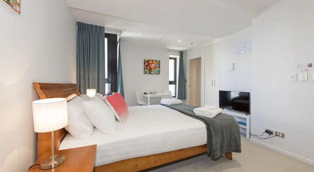 Paris Haven Studio Queens Residences, Pool & Gym