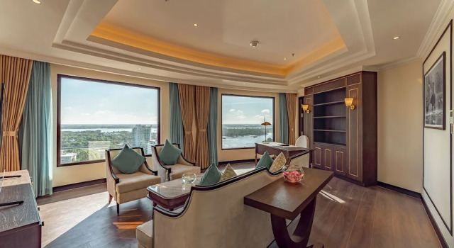 Люкс Presidential Charmant Suites a Boutique Hotel Can Tho