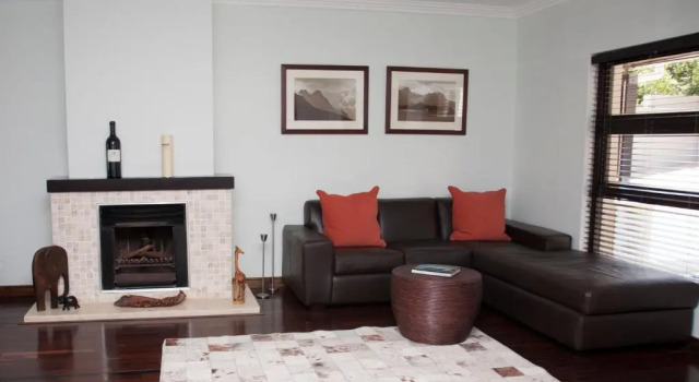 Kerens Vine Guesthouse, Забронировать Отель Стелленбос Парл