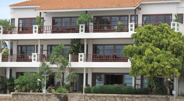 Люкс с видом на бассейн Grand Villa La Perla