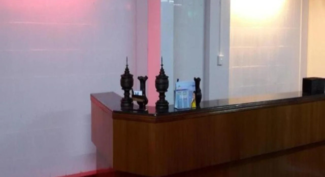 20th Street Hostel, Забронировать Хостел Отели Янгон с парковкой, рядом с Sein Yaung Chi Pagoda, Парковка