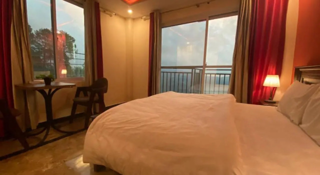 Люкс AK Hotel & Suites