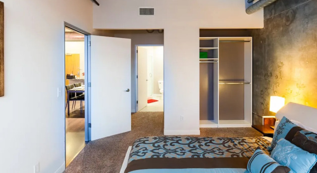 Апартаменты Fully Furnished Suites Staple Center