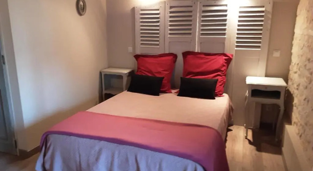 Gîte " Les Tourterelles", Réserver Appartement Thaims France