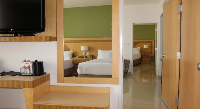 Crowne Plaza Tuxpan, Rezerwuj Hotel Tuxpam Veracruz
