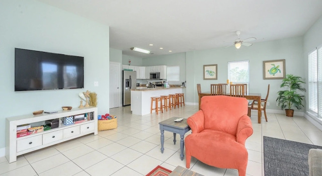 New Listing! Spacious Beach W/ Pools & Tennis 5 Bedroom Home, Boek Appartement Dauphin Island Alabama
