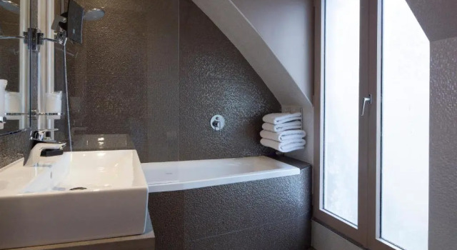 Двухместный номер Deluxe Hôtel Jacques de Molay - Fitness & Sauna