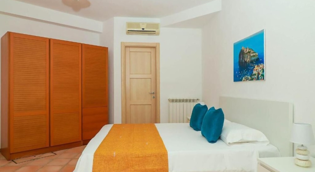 Апартаменты Deluxe Villa Trani - close to the beach