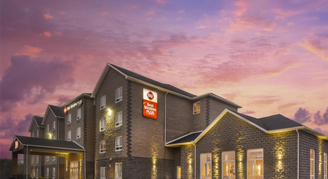 BEST WESTERN PLUS Saint John Hotel & Suites, Book Hotel SPA-hoteller i New Brunswick, SPA