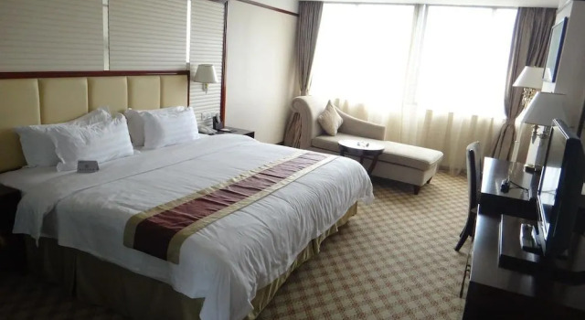 Huangting Hotel