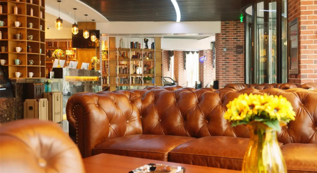 James Joyce Coffetel, Book Hotel Zhangjiakou Hebei