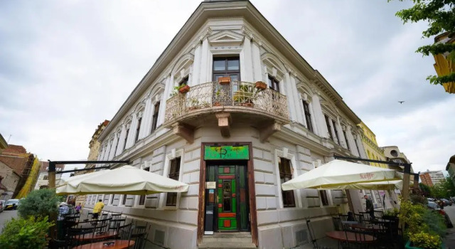 Unirii Old Square Apartments 4
