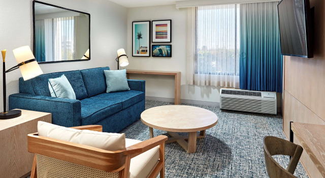 Hotel MDR Marina del Rey - a DoubleTree by Hilton
