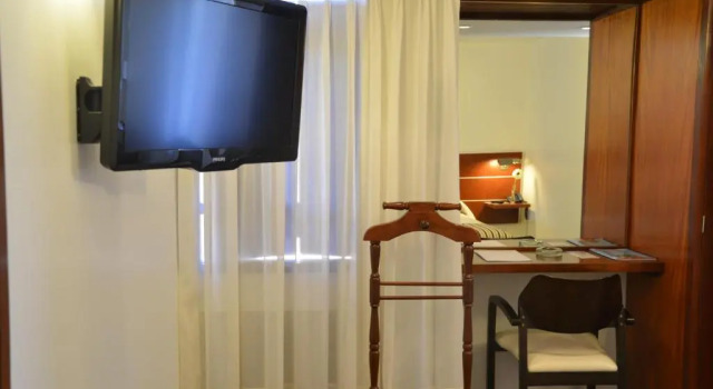 Полулюкс Hotel de la Cañada