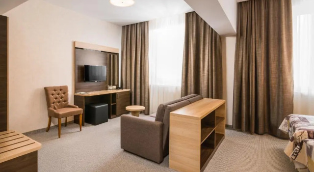 Dunav Plaza Hotel, Rezervovat Hotel 4hvězdičkové hotely v Iron Gate, 4*