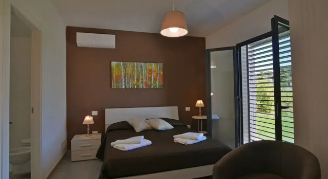 Villa Mennula in Noto, Book Villa Hotels in Sicily with Parking, Parking