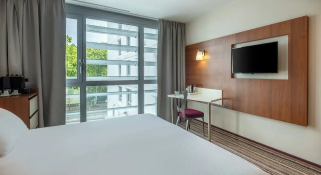 Двухместный номер Standard Отель Spark by Hilton Lyon Ouest