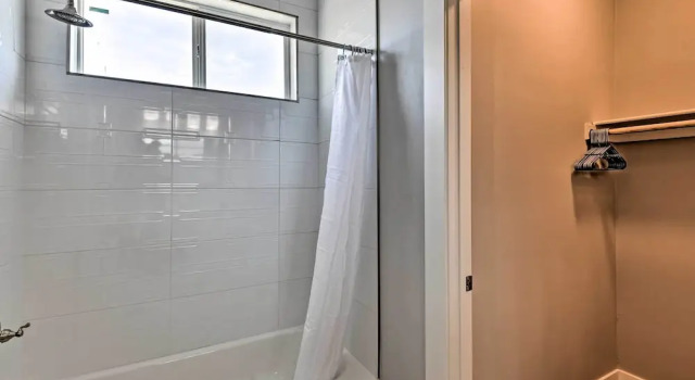 Коттедж 7 Mi to Dtwn Phoenix: Home w/ Patio & Yard