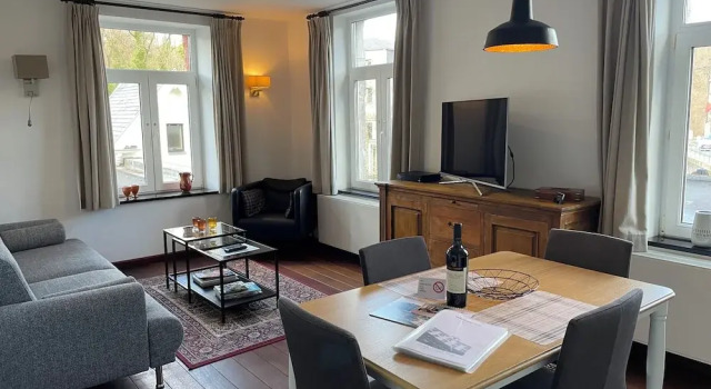 Люкс Deluxe Le Baron Suites & Apartments