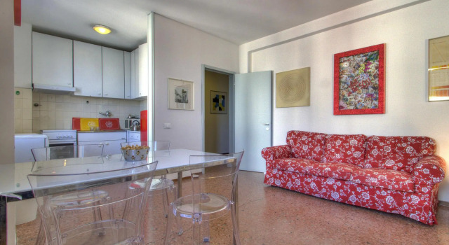 CANALVIEW Giudecca, 4pax,2bed, park, wifi, Забронировать Отель Джудекка Венеция, рядом с Театр Россини