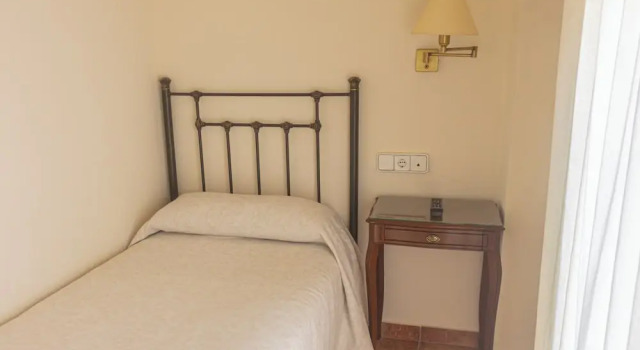 Номер Economy Hotel Tàrbena