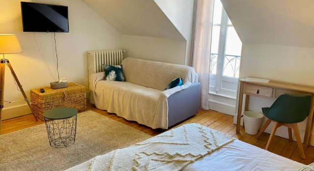 Семейный номер Standard Logis Hotel La Tourelle du Beffroi