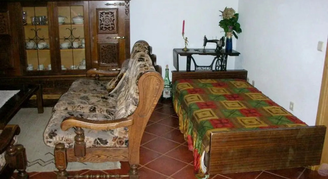 Villa With 2 Bedrooms in Pedraça, With Wonderful Mountain View, Shared Pool, Enclosed Garden, Rezerwuj Willa Wille w Centro Region, Willa