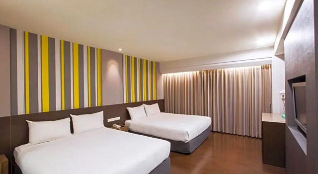 Camera quadrupla Standard VIP Hotel