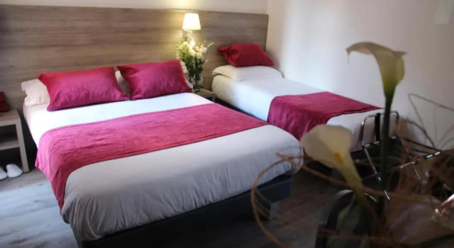 Трёхместный номер Standard Hotel Menton Riviera