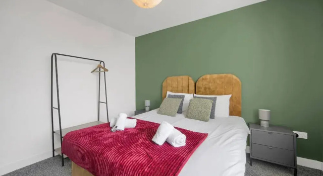 Stylish Modern Apartment - Free Parking - W