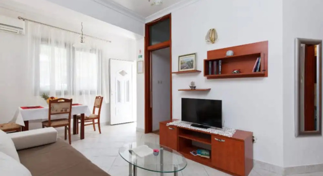 Апартаменты c 1 комнатой Tihi Val Apartments