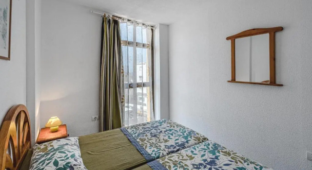 Familienwohnung mit 3 Schlafzimmern nahe Los Gigantes unmittelbar am Ozean, Prenota Hotel Hotel a Tenerife con piscina, Piscina