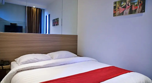 The Sato Hotel, Book Hotel 3-stjernede hoteller i Kudus, 3*