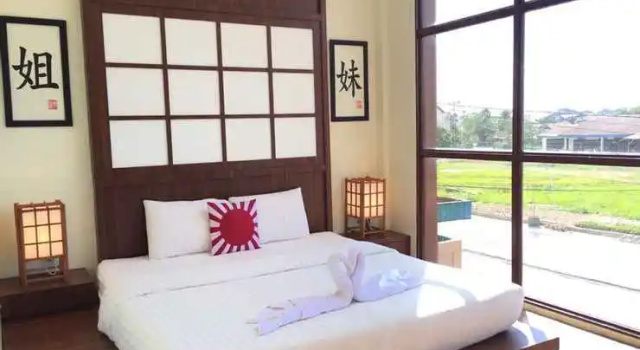 Hotel Kyodai Singkawang, Rezerwuj Hotel Hotele w Kalimantan z parkingiem, Parking