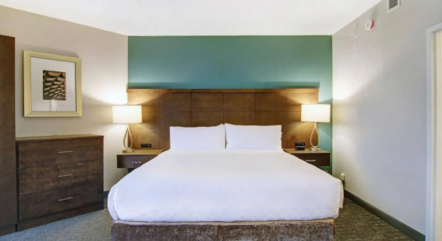 Staybridge Suites Toronto - Vaughan South by IHG