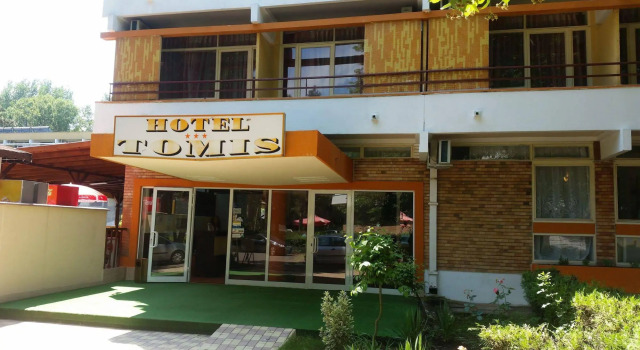 Hotel Tomis Neptun, Book Hotel Hotels in Neptun with a Pool, Swimming Pool