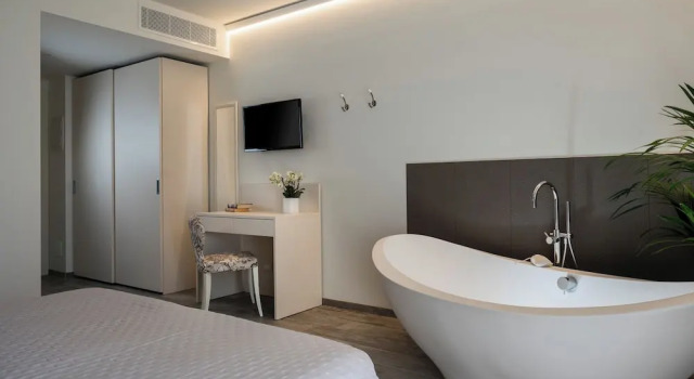 Двухместный номер Deluxe с балконом Hotel Giardino Suites&Spa