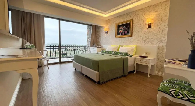 Двухместный номер Standard с балконом и с видом на море Assos Longevity Hotel