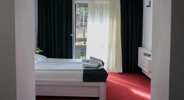 Двухместный номер Standard с балконом Hotel Cirus