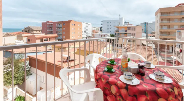 Апартаменты Odisea in Piles With 3 Bedrooms and 2 Bathrooms