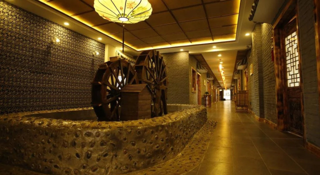 Northwest Folkways Inn, Book Hotel Zhangye Gansu