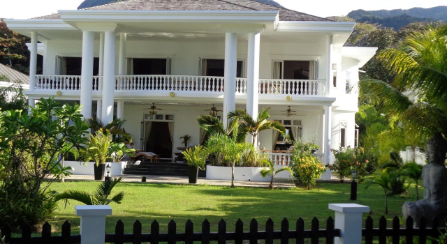 Chateau Elysium, Buchen Sie Hotel Beau Vallon Mahé