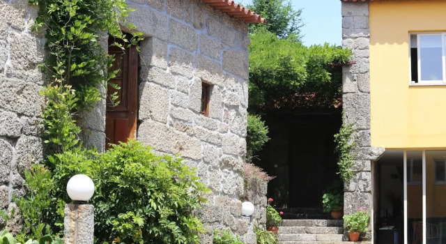 Quinta de Lourosa, Book Vacation Home Hotels in Douro with Parking, Parking