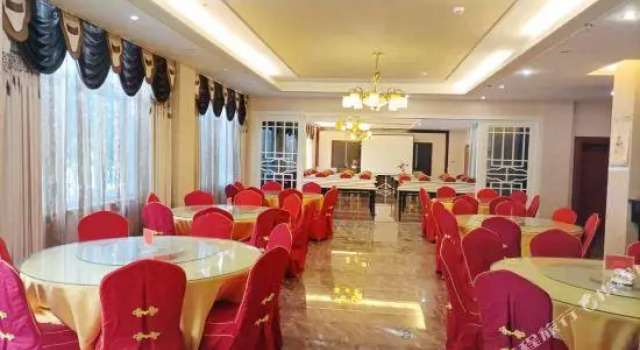Shuncheng Hotel, Prenota Hotel Lijiang Yunnan