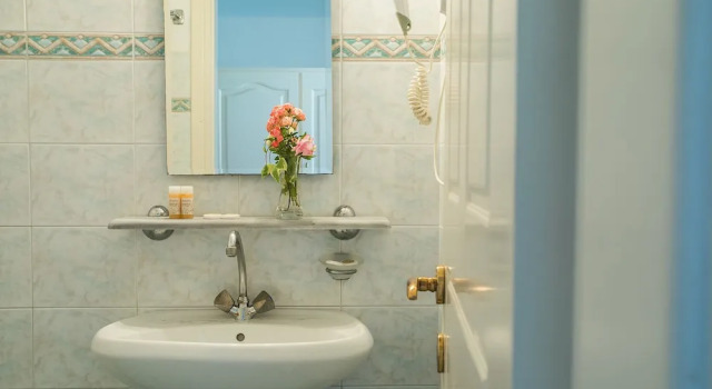 Одноместный номер Standard с балконом и с видом на горы Отель Paradise Inn