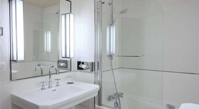 Двухместный номер Comfort Hotel & Spa Le Grand Monarque, BW Premier Collection