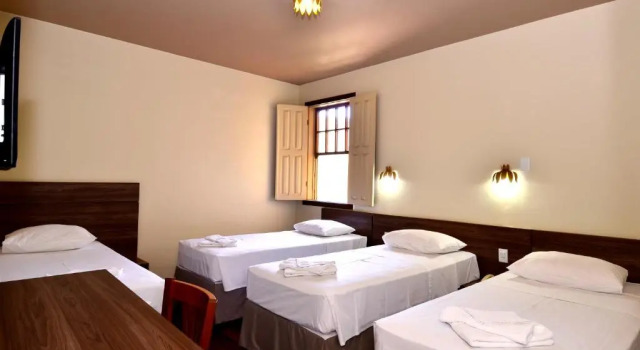 Четырёхместный номер Standard Mirante Hotel