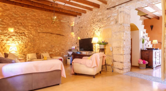 House Cas padri Vilafranca, Rezerwuj Hotel Hotele w Majorka z parkingiem, Parking