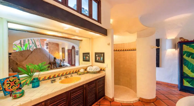 Coto San Xoaquin Villa Sleeps 6 with Pool and Air Con, Book Villa Hotels in Jalisco with a Pool, Swimming Pool