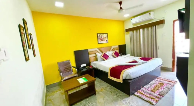 Номер Deluxe Goroomgo Hotel Coral Suites Puri